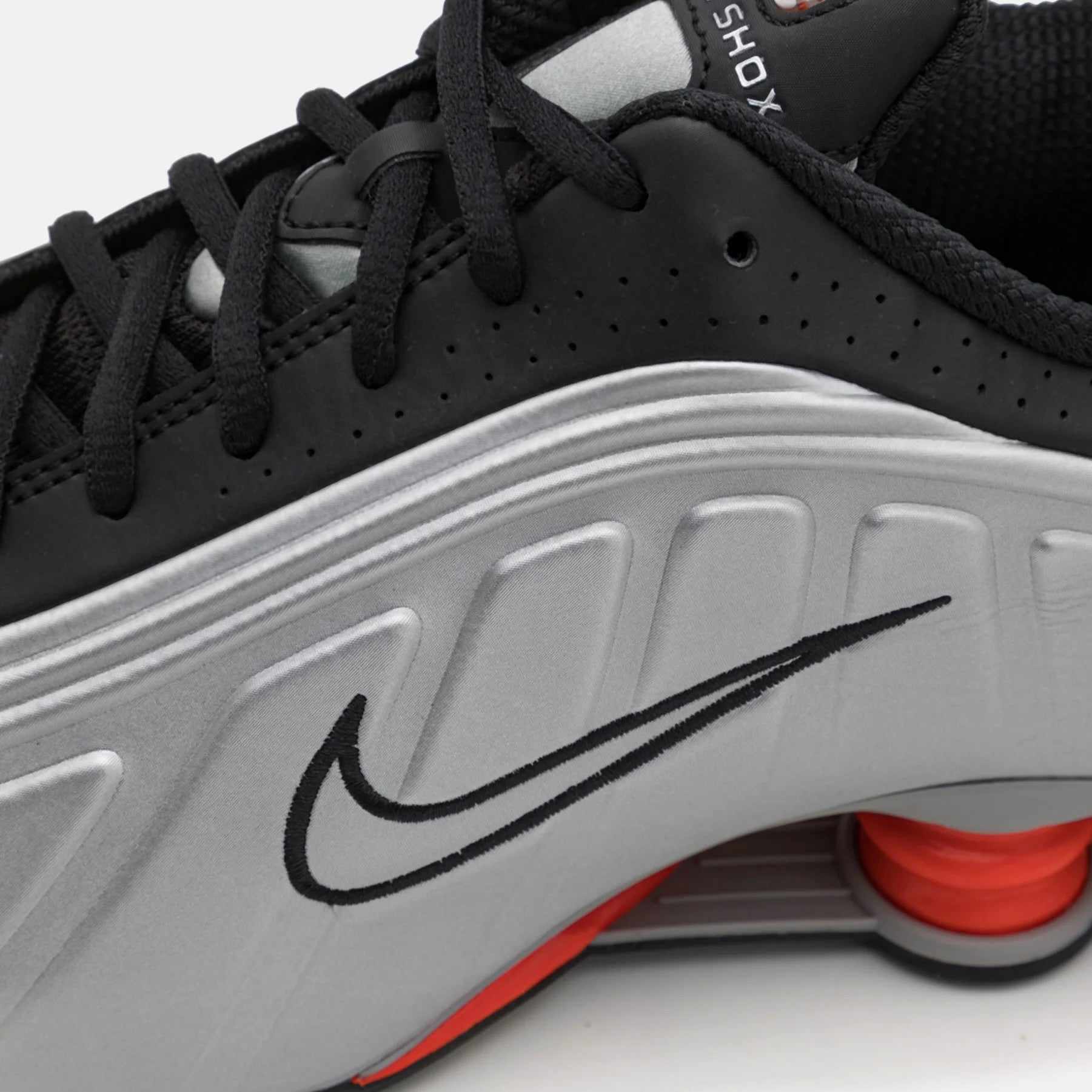 Nike Shox R4 Black Metallic Silver