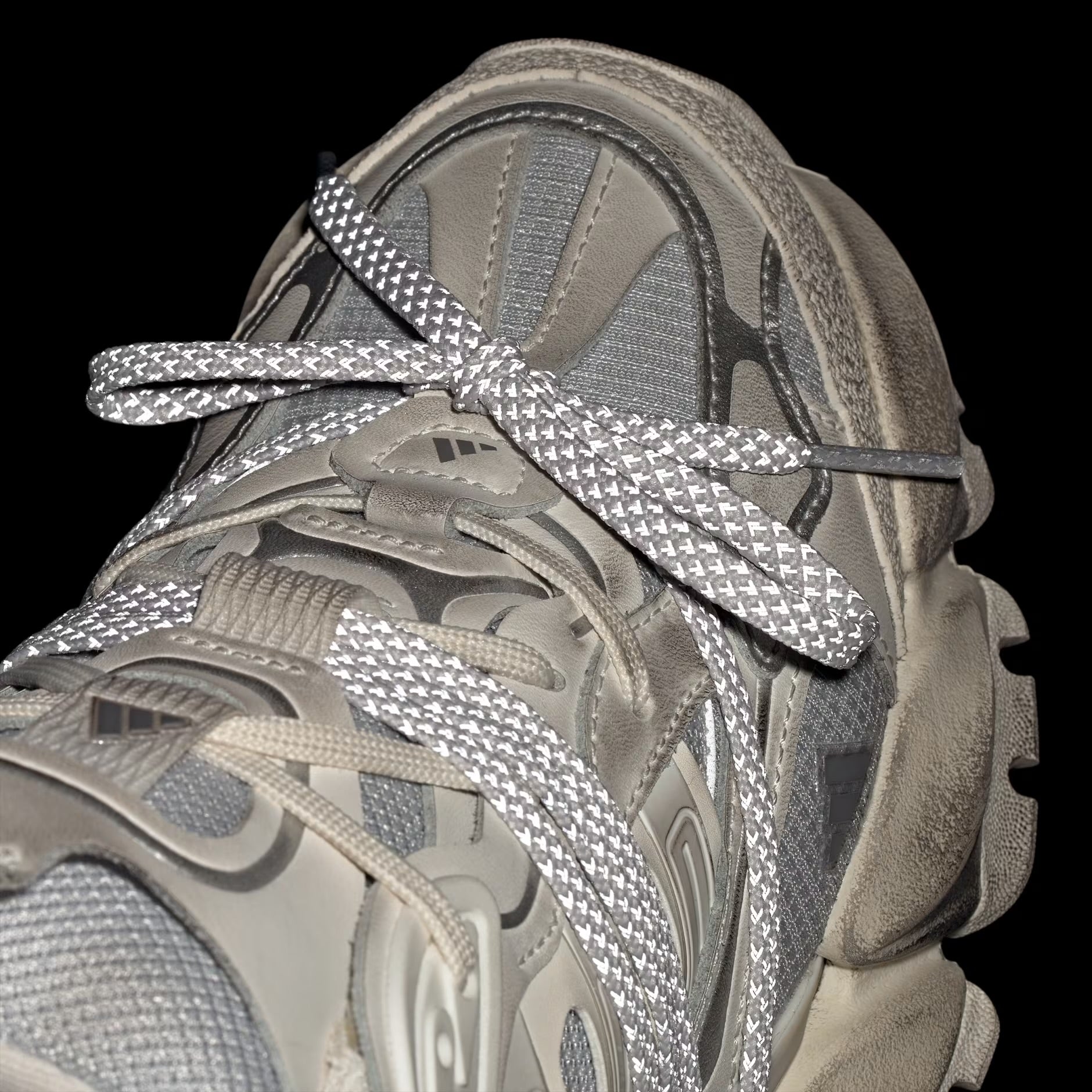 Adidas XLG Runner Deluxe Sail Gray