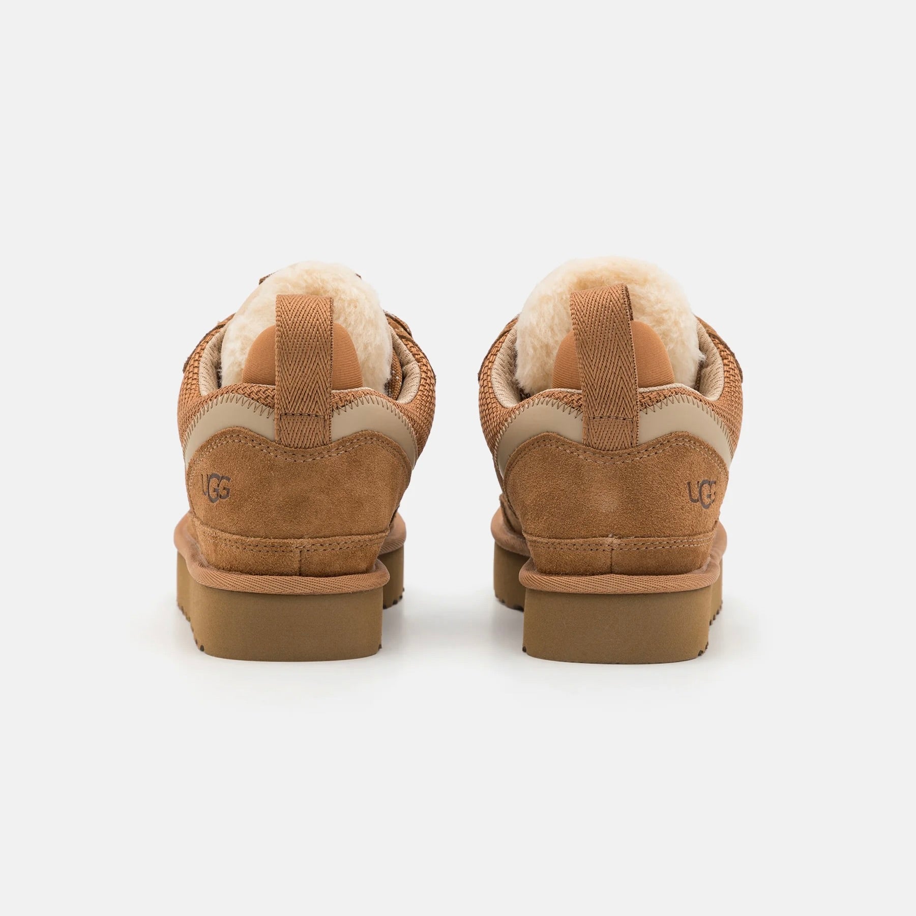 UGG Lowmel Chestnut