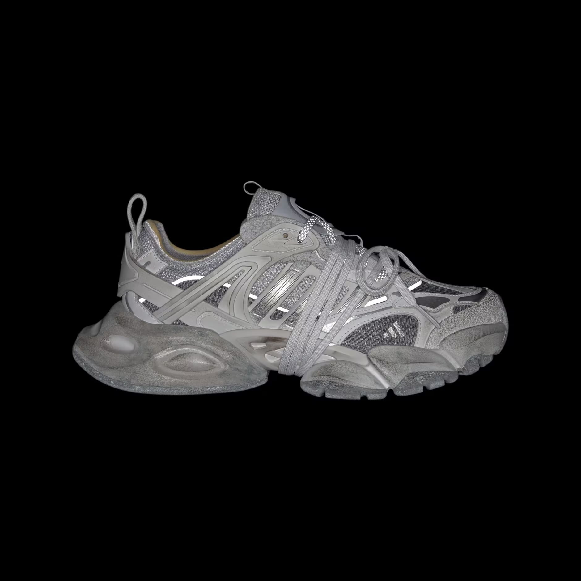 Adidas XLG Runner Deluxe Gray