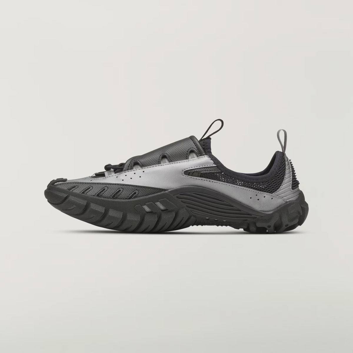 Adidas VIRGINIA Water Moc Pharrell Williams Black Iron Metallic