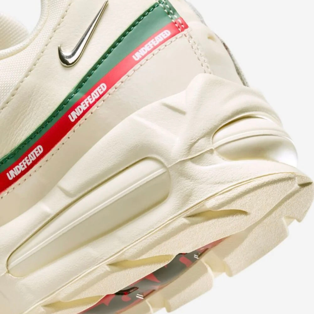 Nike Air Max 95 SP Undefeated Sail