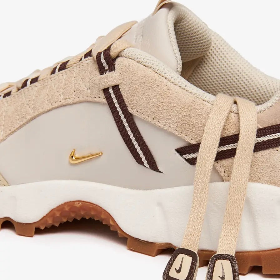 Nike Air Humara LX Jacquemus Light Bone Gold