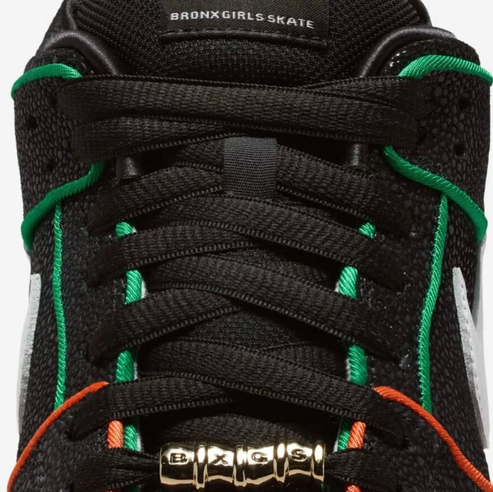 NIKE SB DUNK LOW BRONX GIRLS SKATE