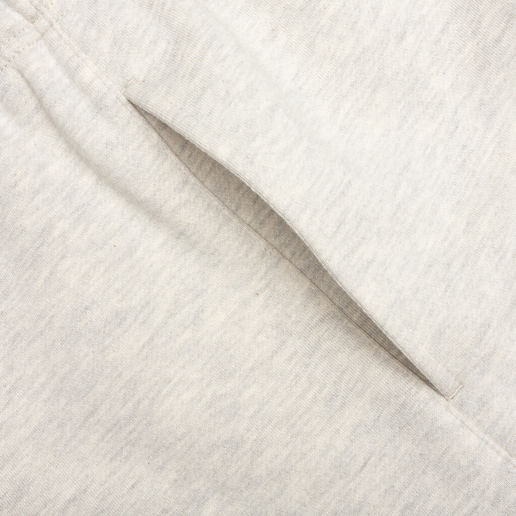 Short de survêtement Fear of God Essentials « Avoine légère »