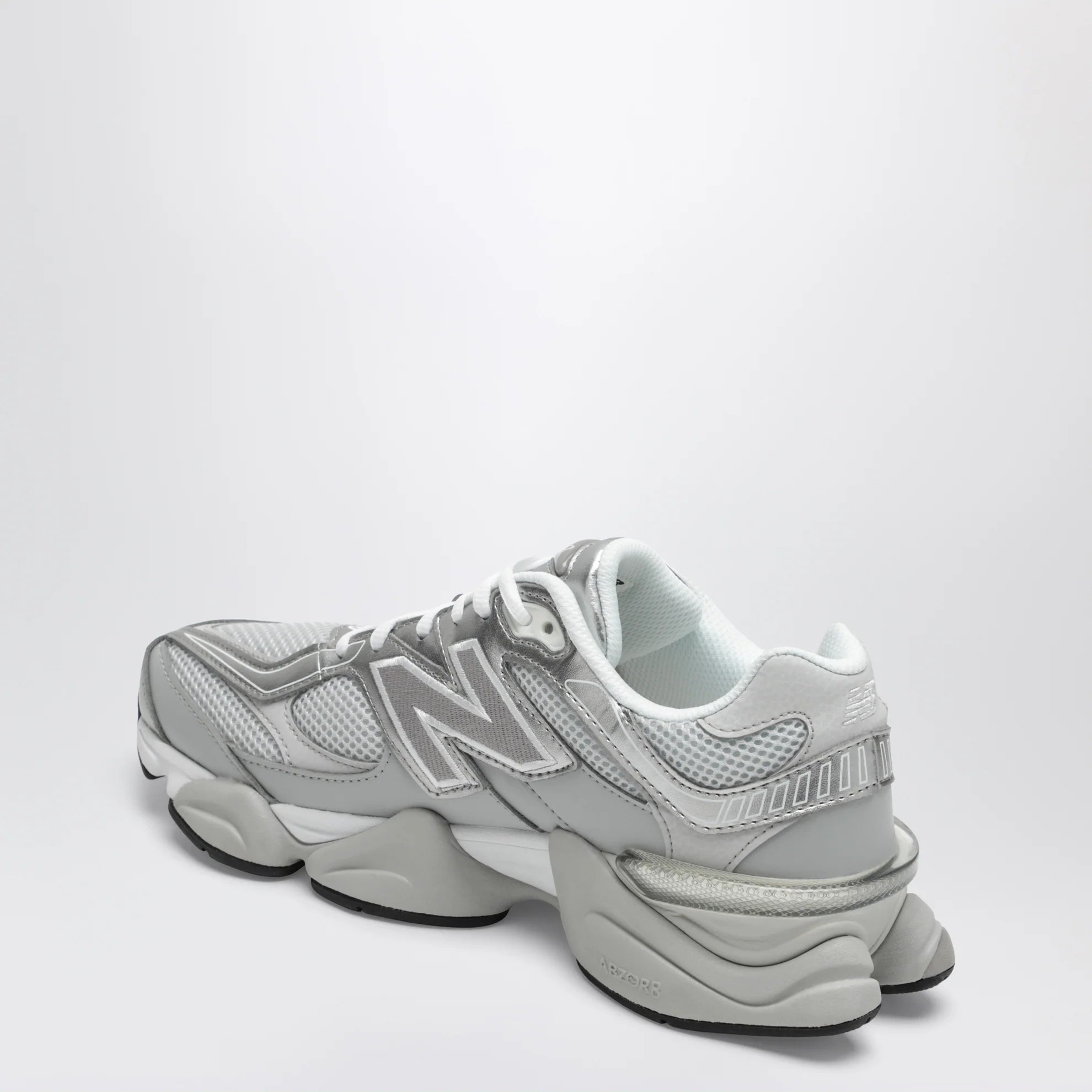 New Balance 9060 Raincloud Truffle Salt