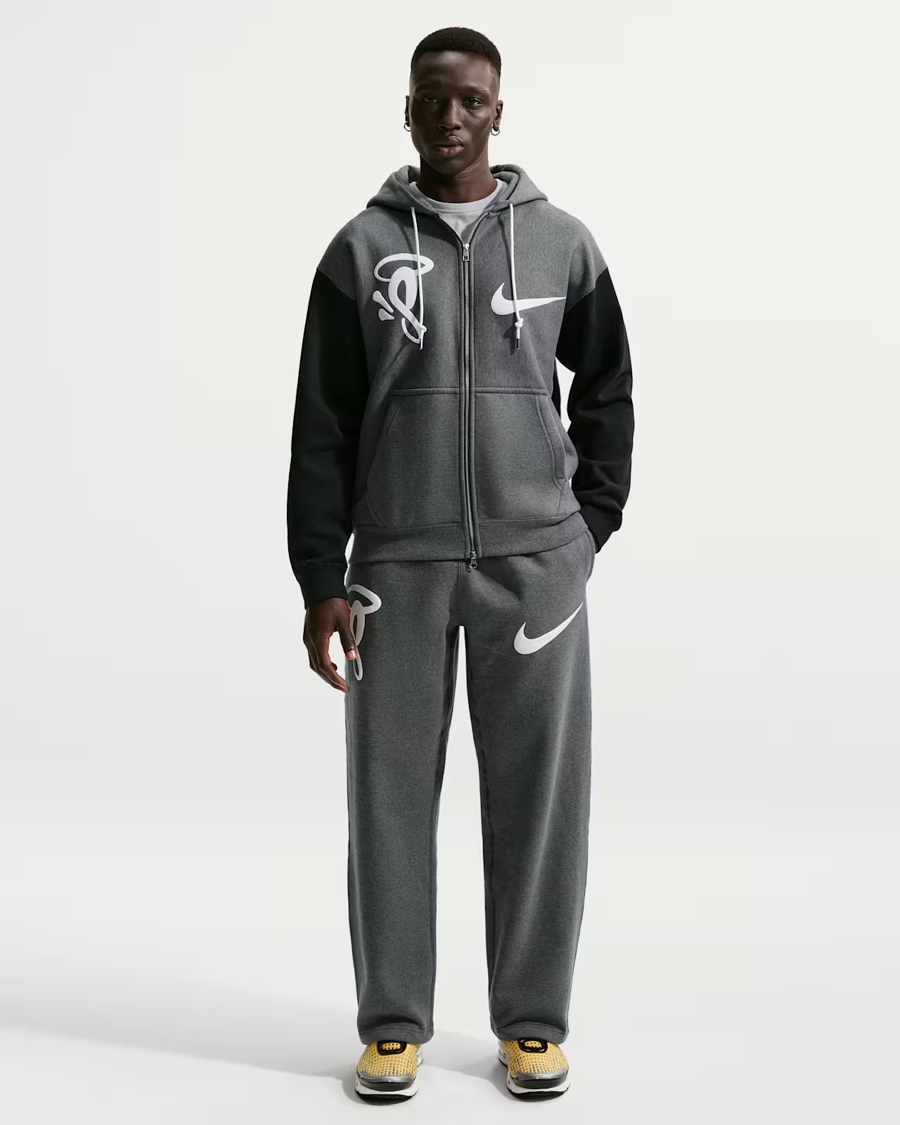 Nike x Syna Solo SWOOSH Fleece PANTS