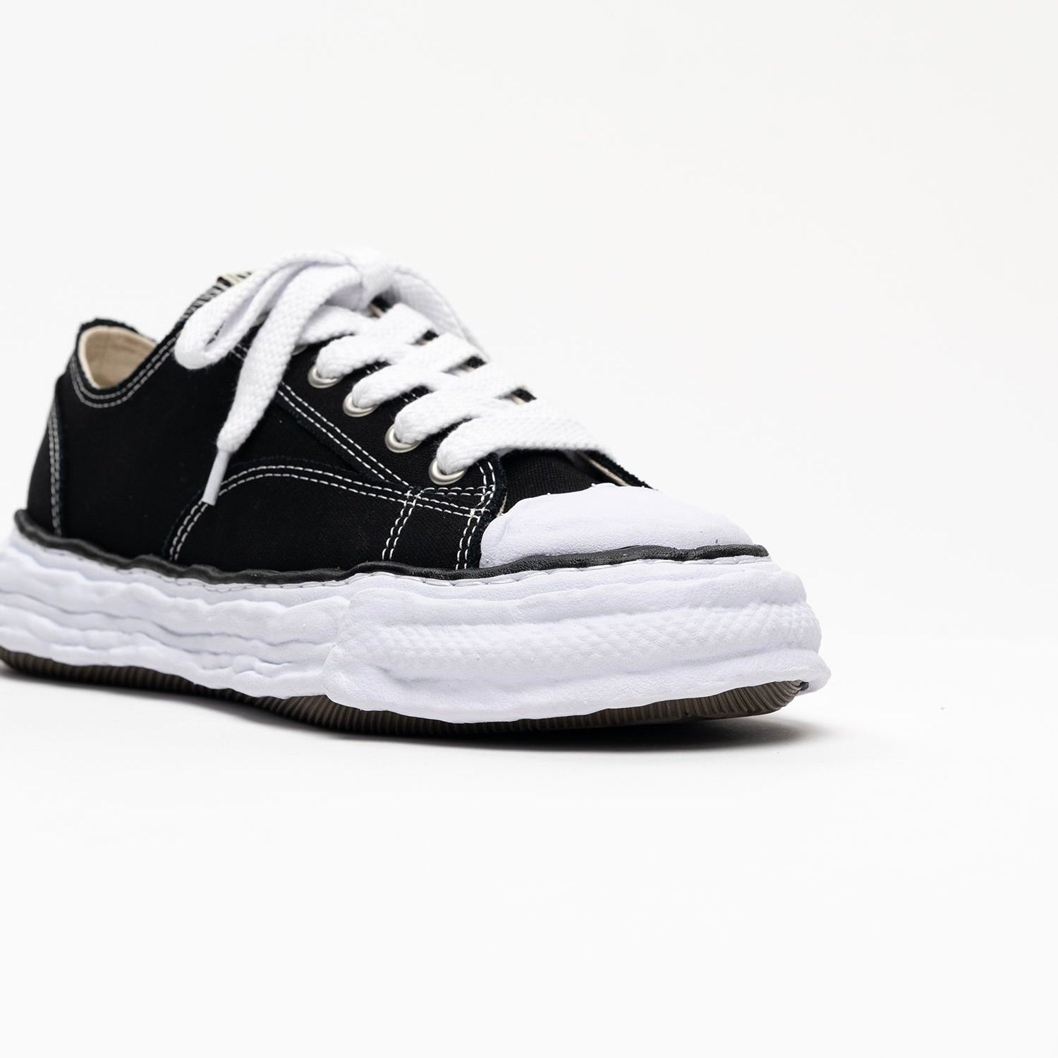 Maison Mihara Yasuhiro Peterson 23 Sole Canvas Low Black