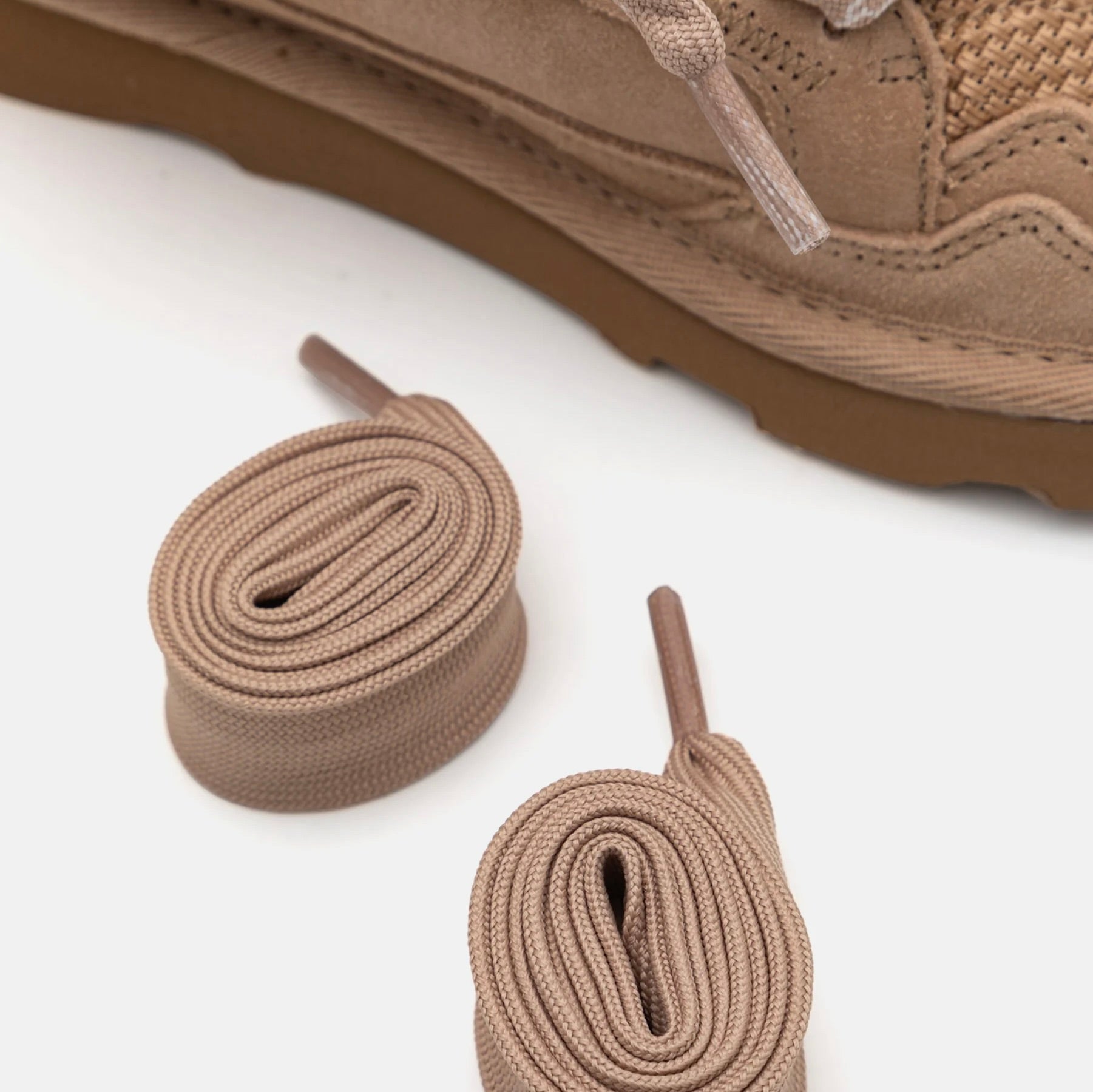 UGG Lowmel Sand (Kids - GS)