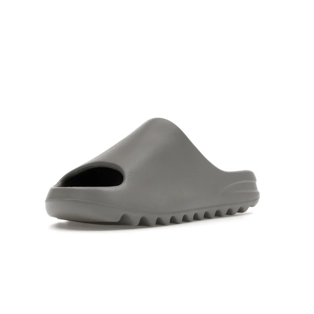 YZY YS-01 Grey