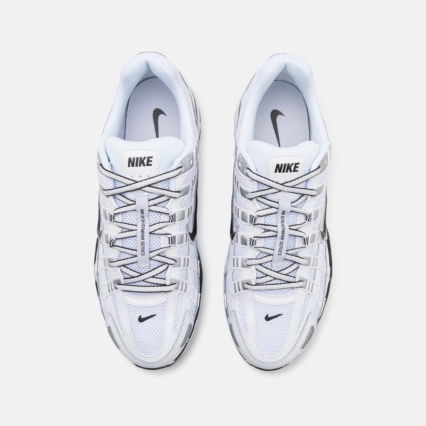 Nike P-6000 Blanc Métallique Argent Noir