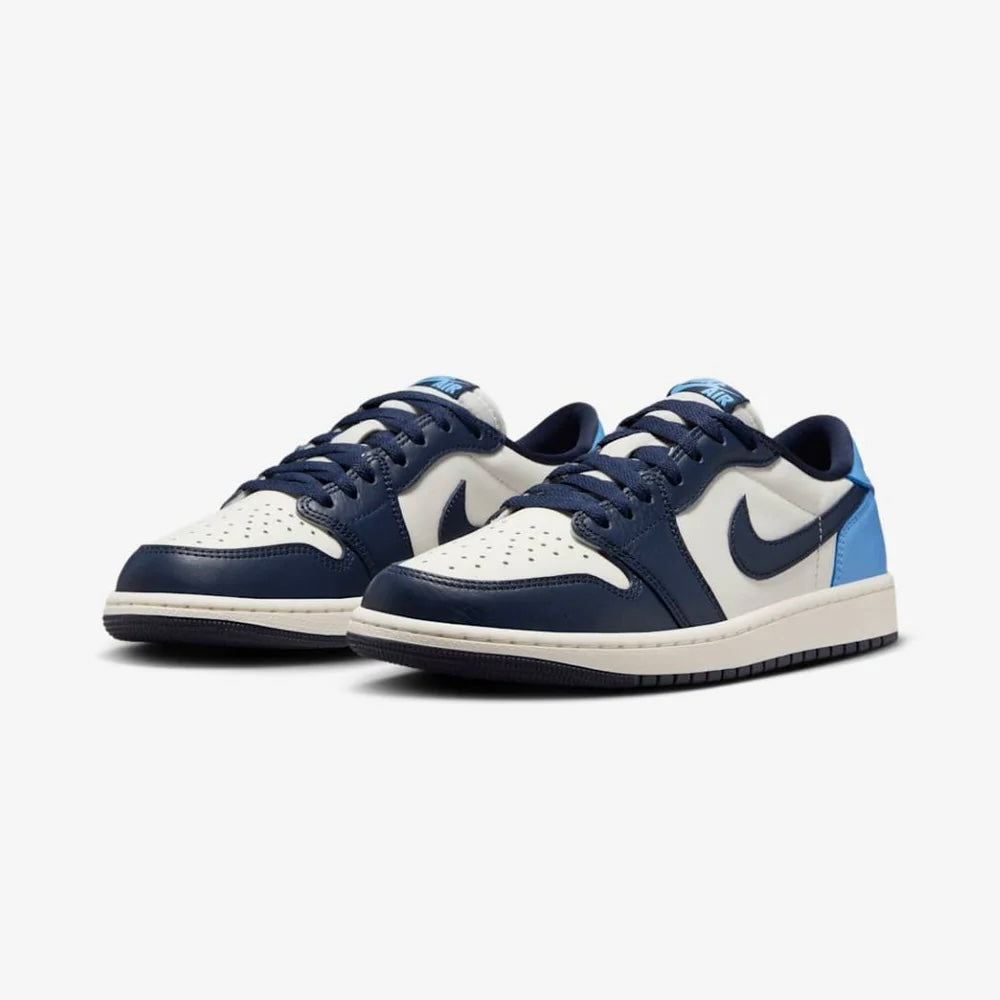 Jordan 1 Low Obsidian UNC