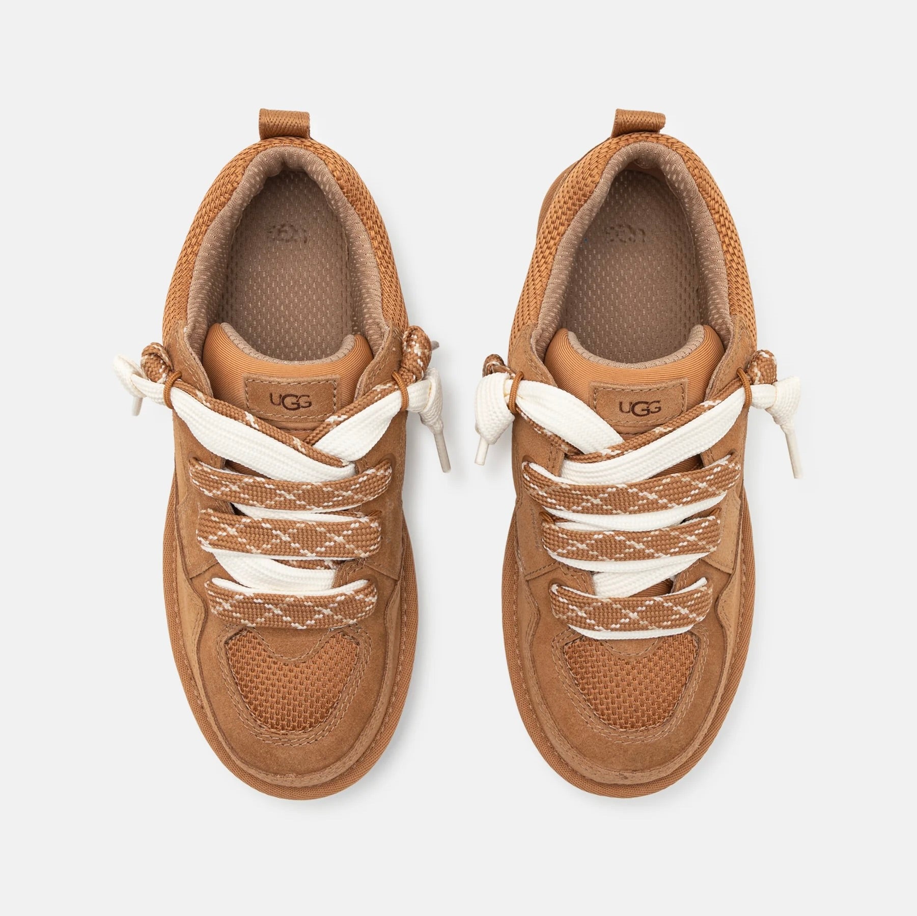 UGG Lowmel Lo Chestnut