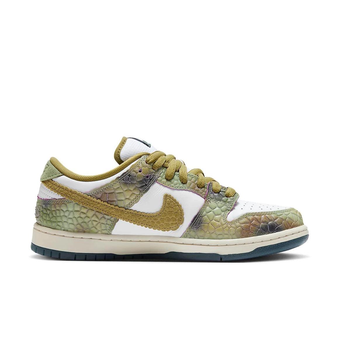 Nike SB Dunk Low Alexis Sablone Chameleon - Madonnina Resell