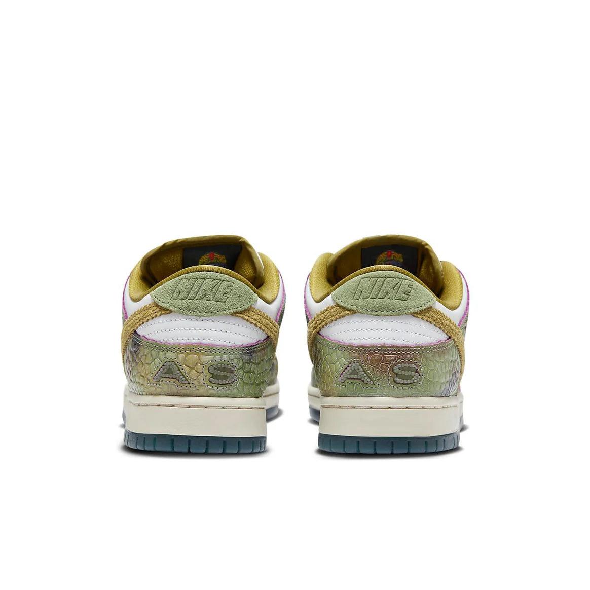 Nike SB Dunk Low Alexis Sablone Chameleon - Madonnina Resell