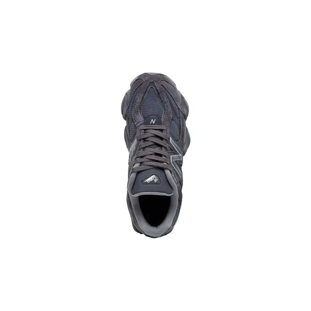 New Balance 9060 Magnet