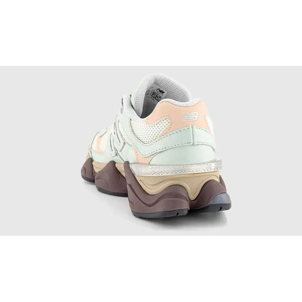 New Balance 9060 Clay Ash