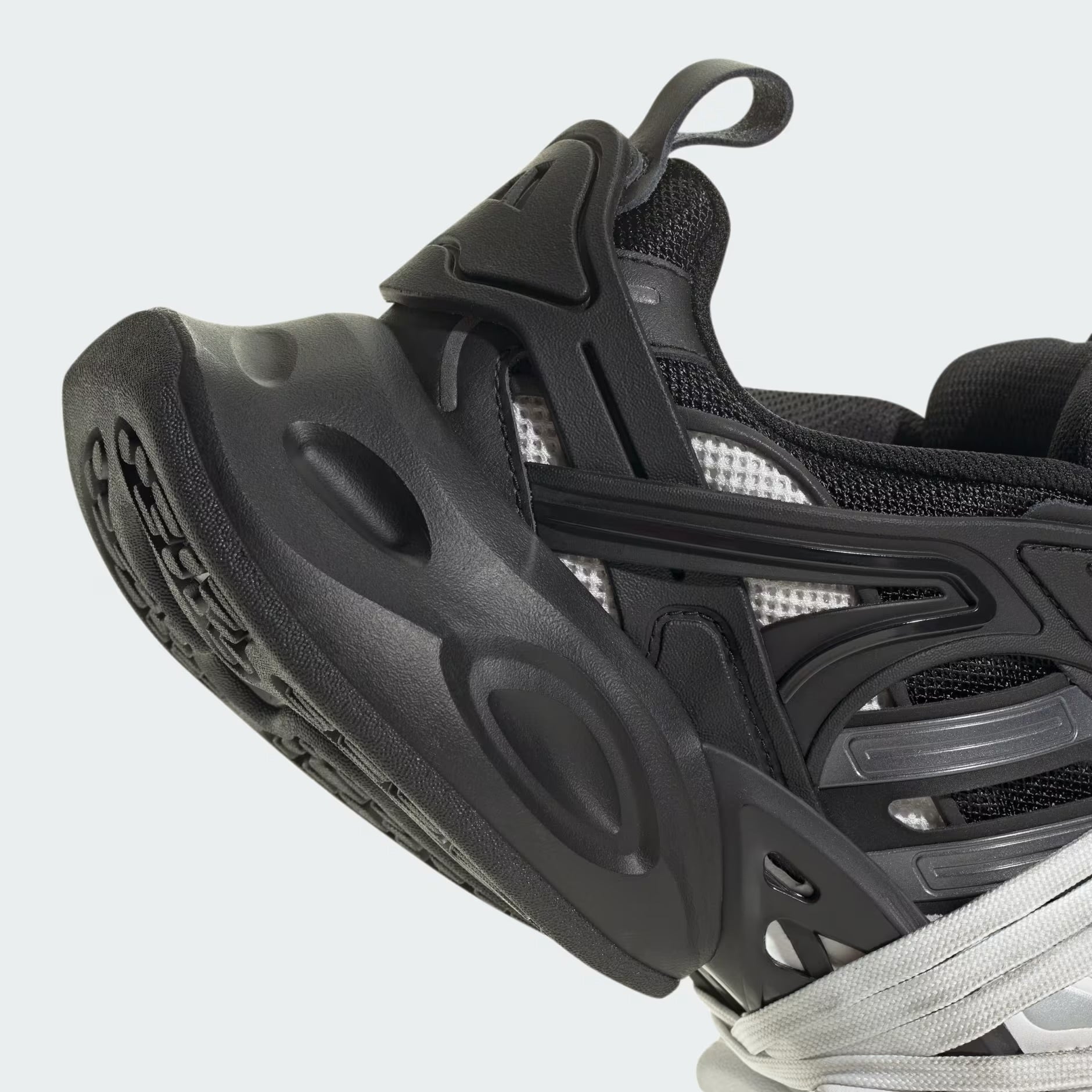 Adidas XLG Runner Deluxe White Black