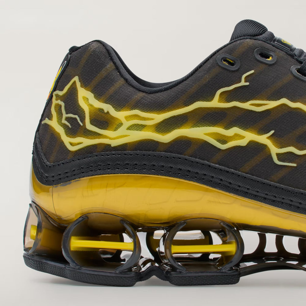 Adidas Megaride F50 Pokémon Pikachu