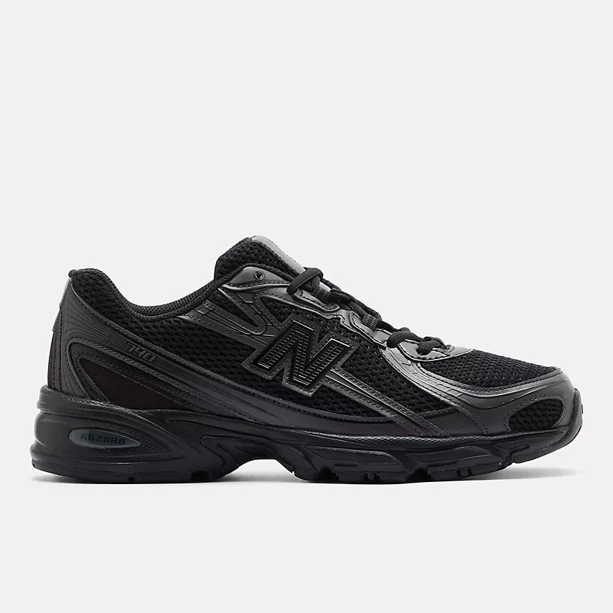 New Balance 740 Triple Black