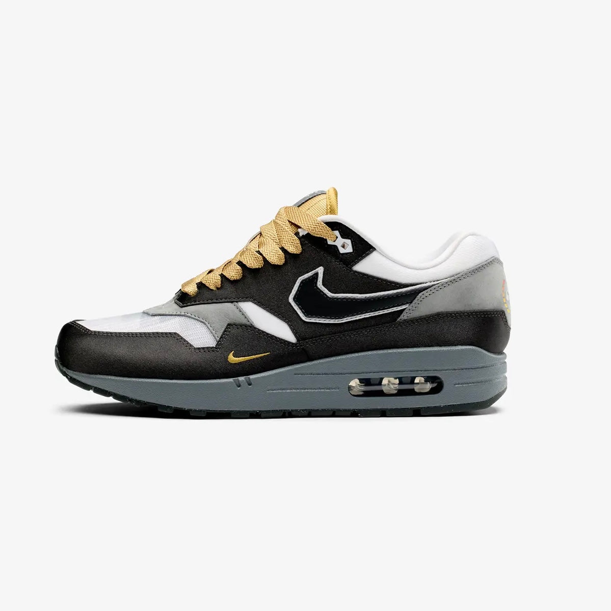 Nike Air Max 1. SWOOSH Low Poly Big Head Mode 
