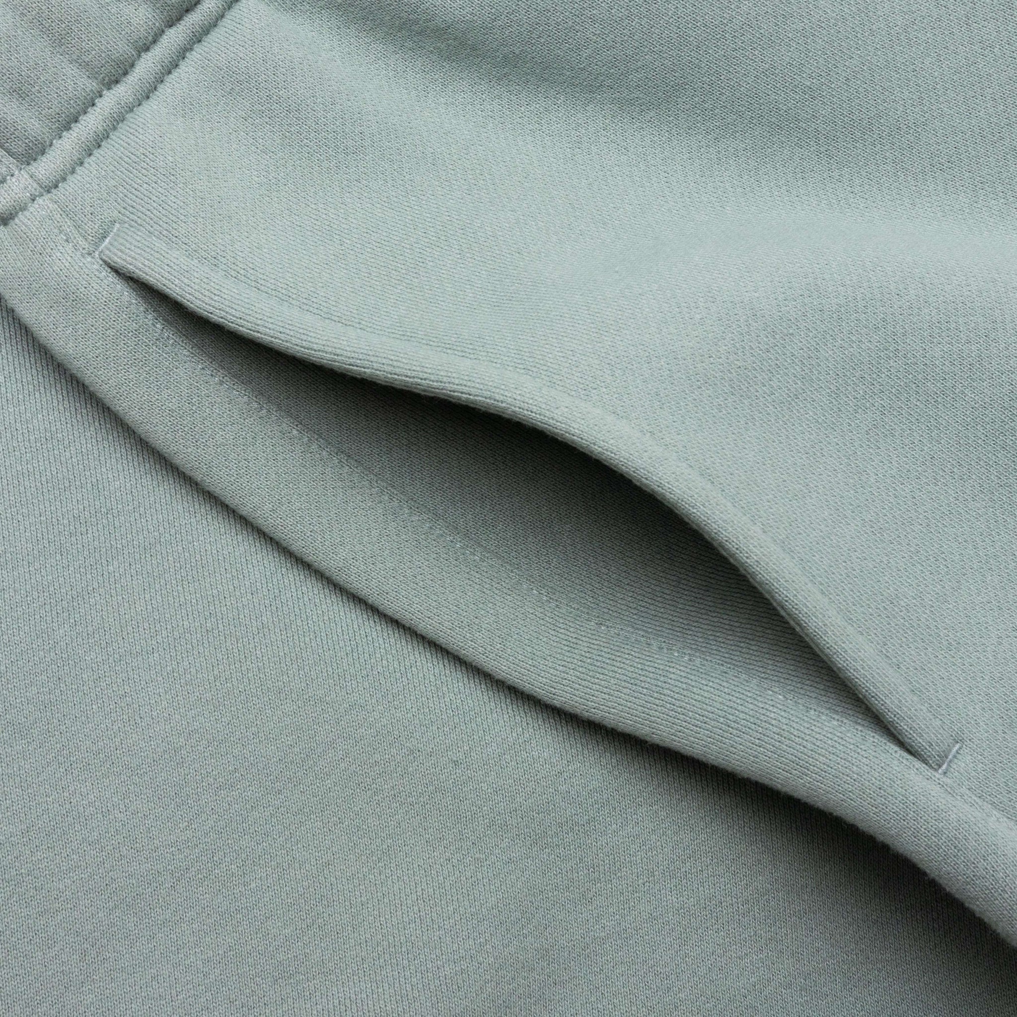 Fear of God Essentials Sweatshort 'Sycamore'