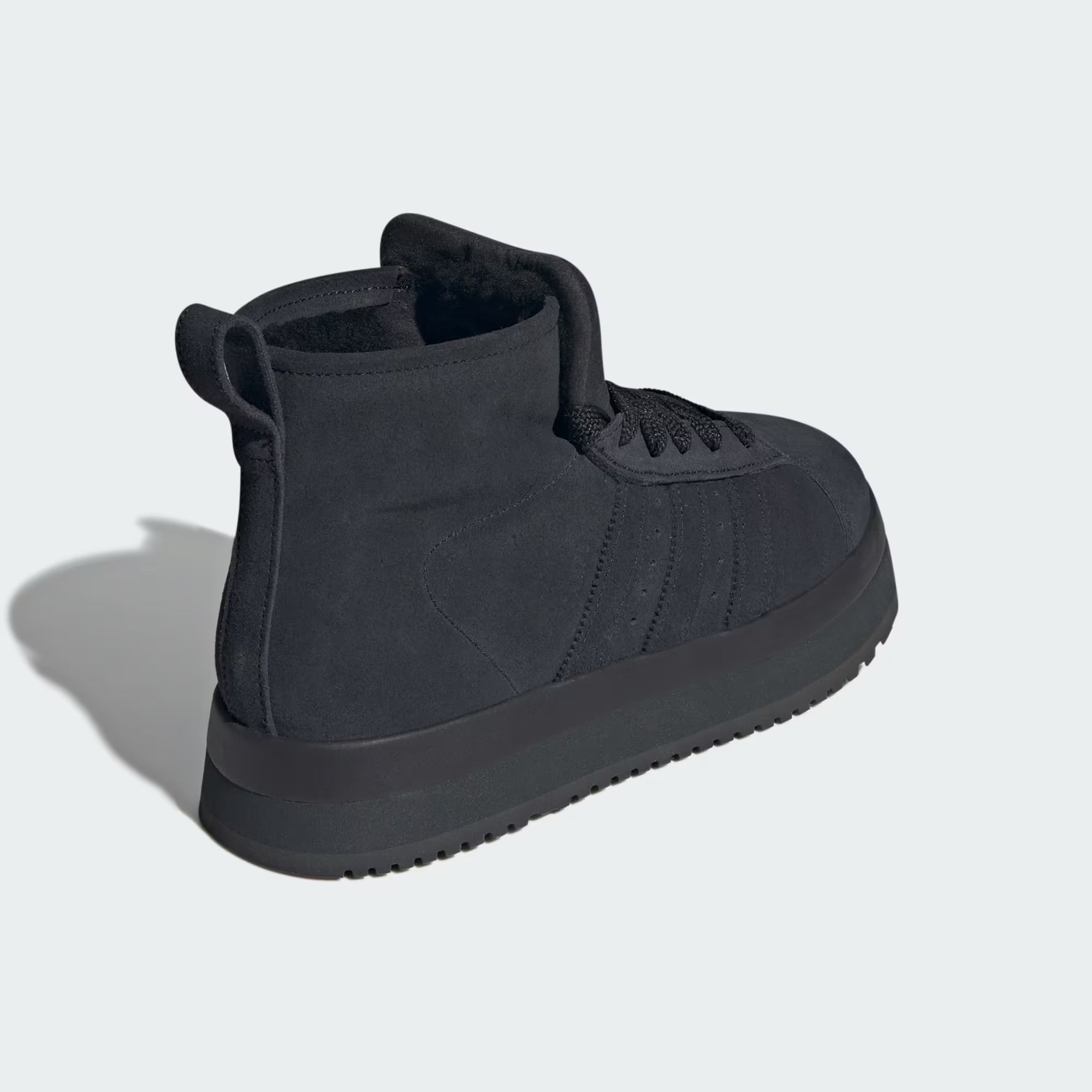 Campus 00s Winter Mid Black Carbon