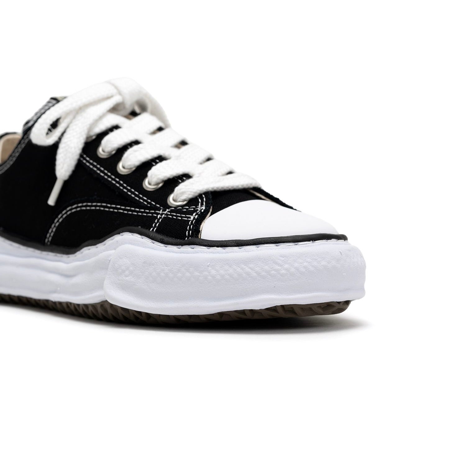 Maison Mihara Yasuhiro Peterson Sole Canvas Low Black