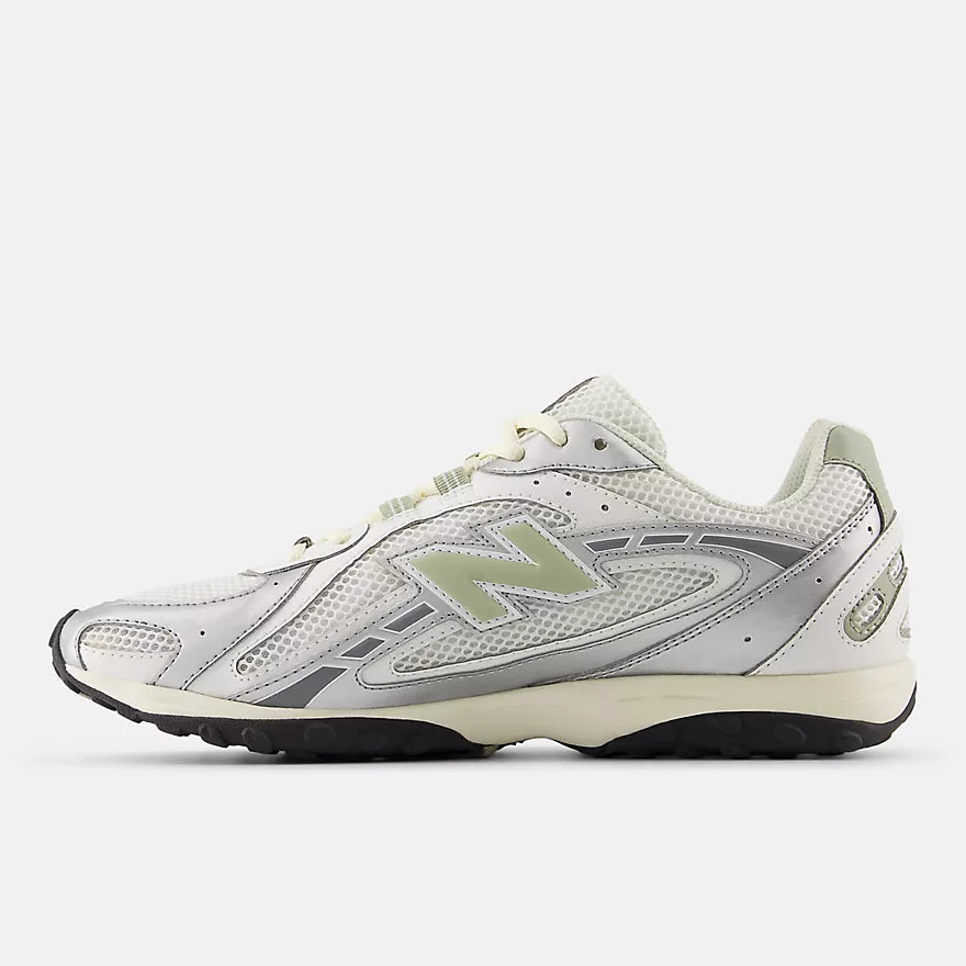 New Balance 204L Silver Metallic Sage Green