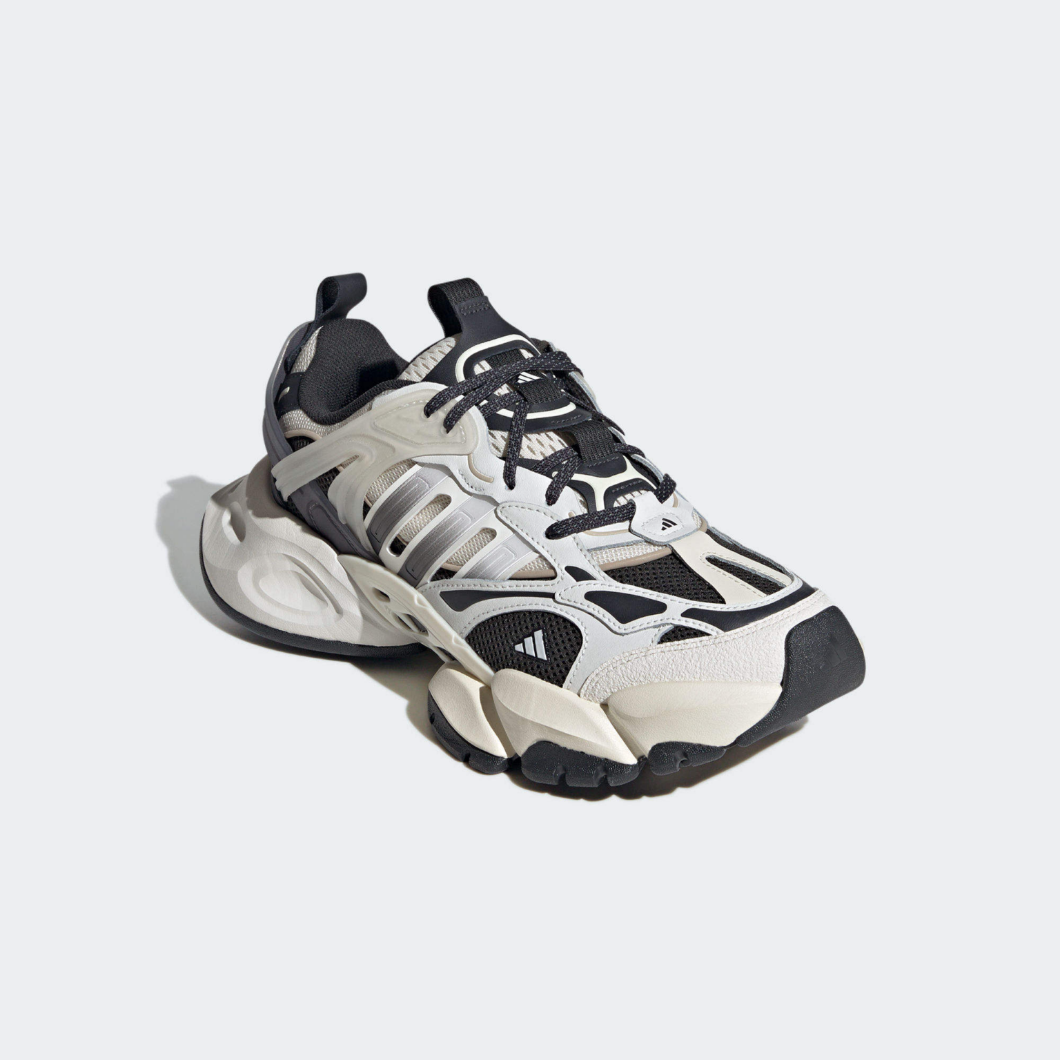 Adidas XLG Runner Deluxe Beige