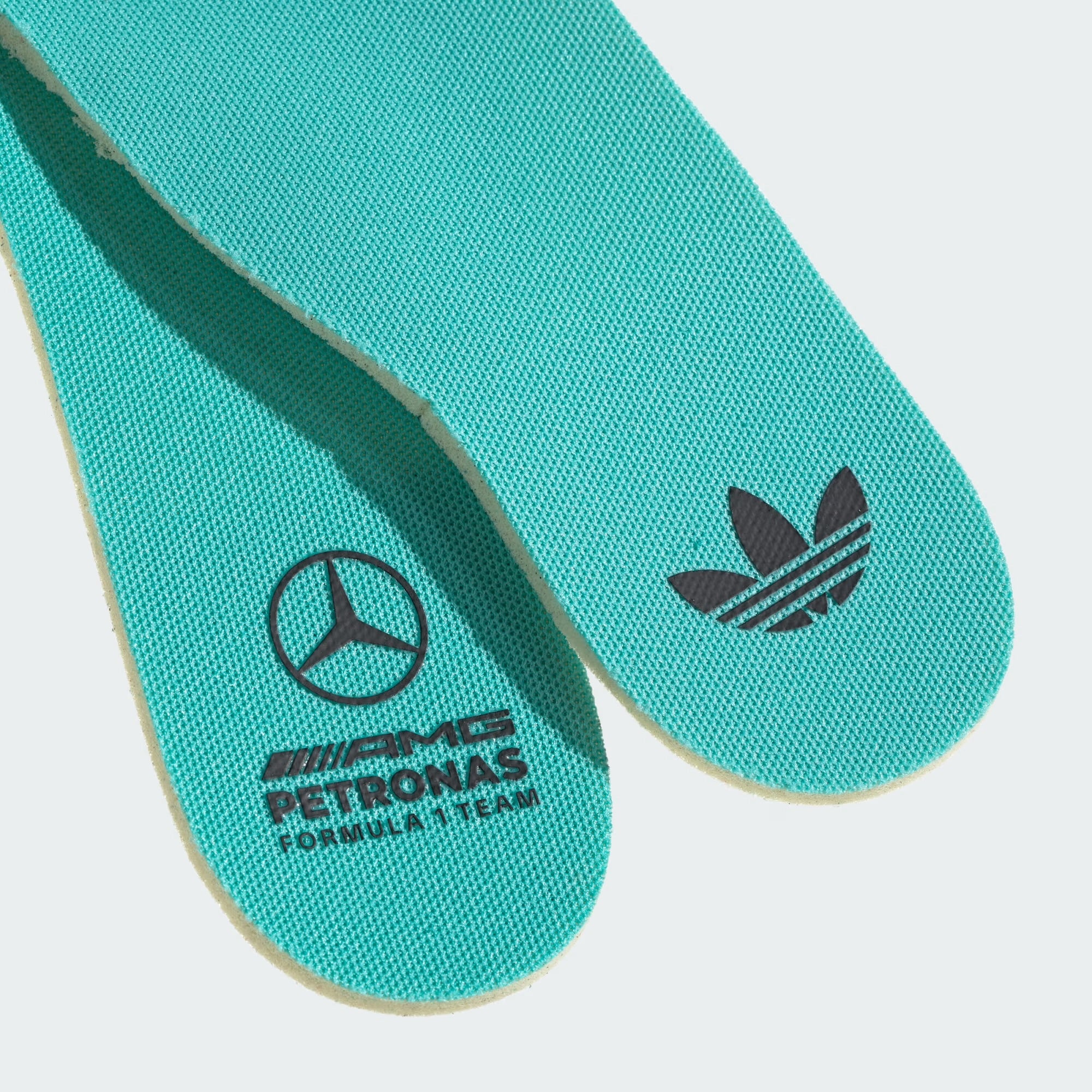 Adidas Handball Spezial Mercedes-AMG Petronas Formula One Team Semi Mint Rush