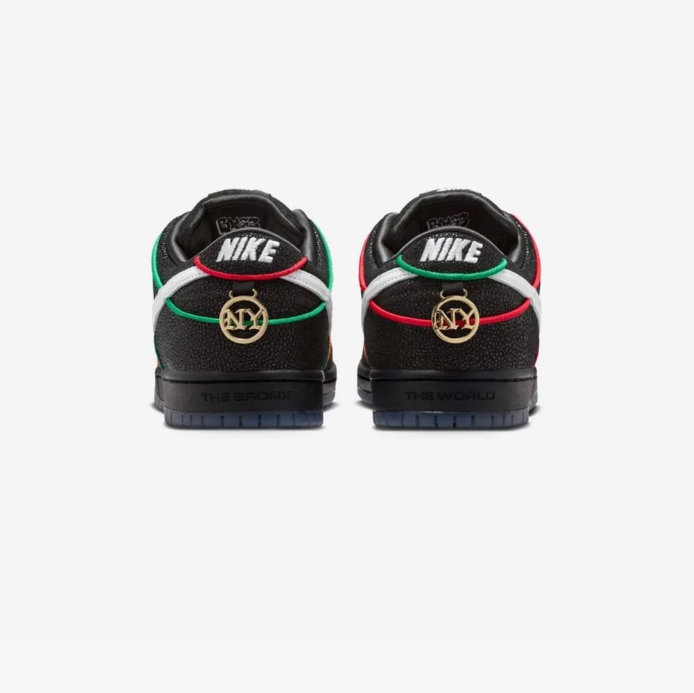 NIKE SB DUNK LOW BRONX GIRLS SKATE