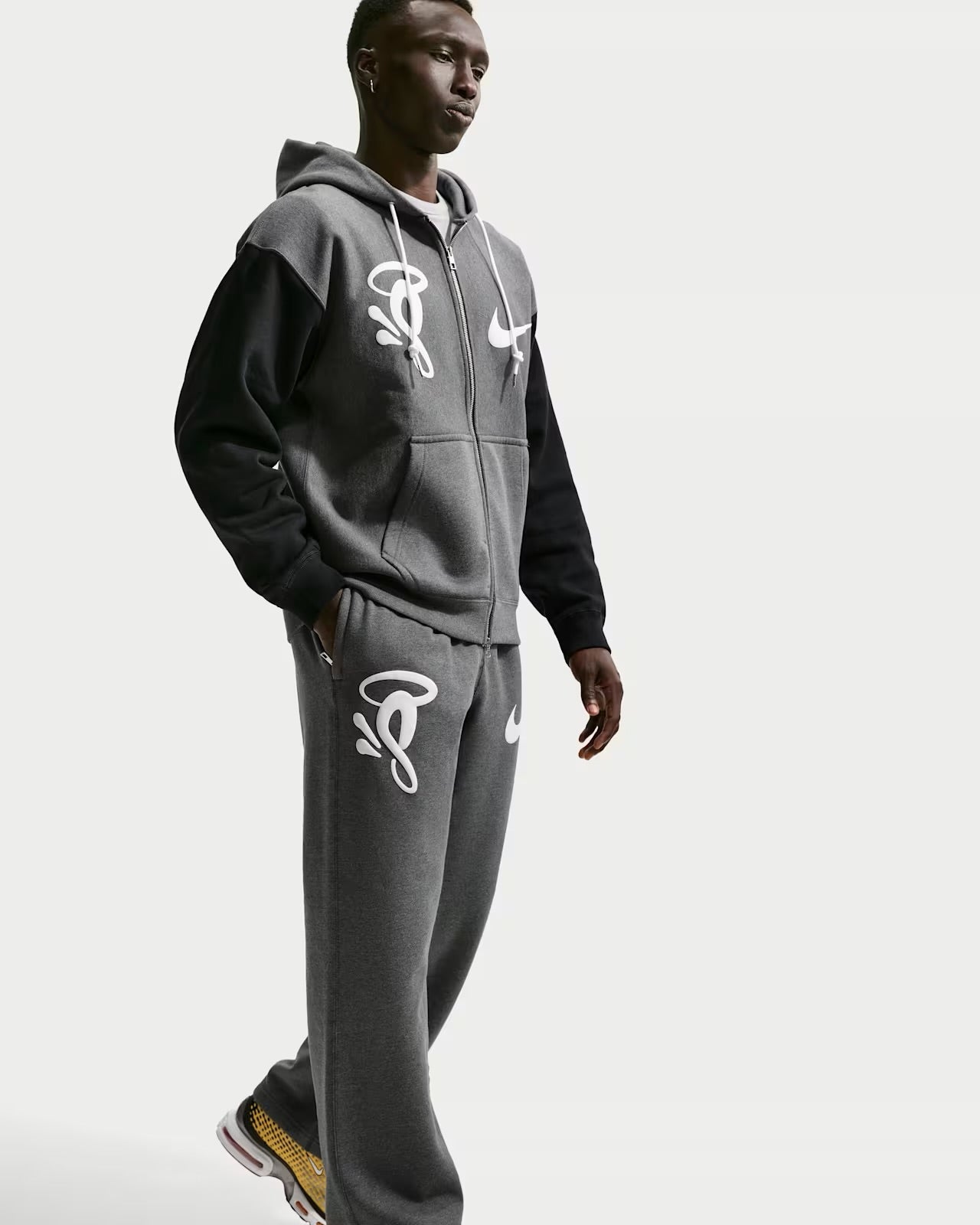 Nike x Syna Solo SWOOSH Fleece PANTS