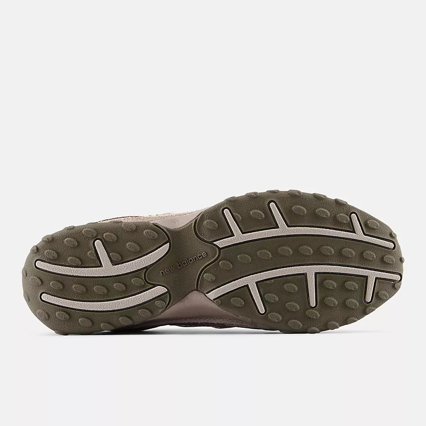 New Balance 204L Mushroom Arid Stone