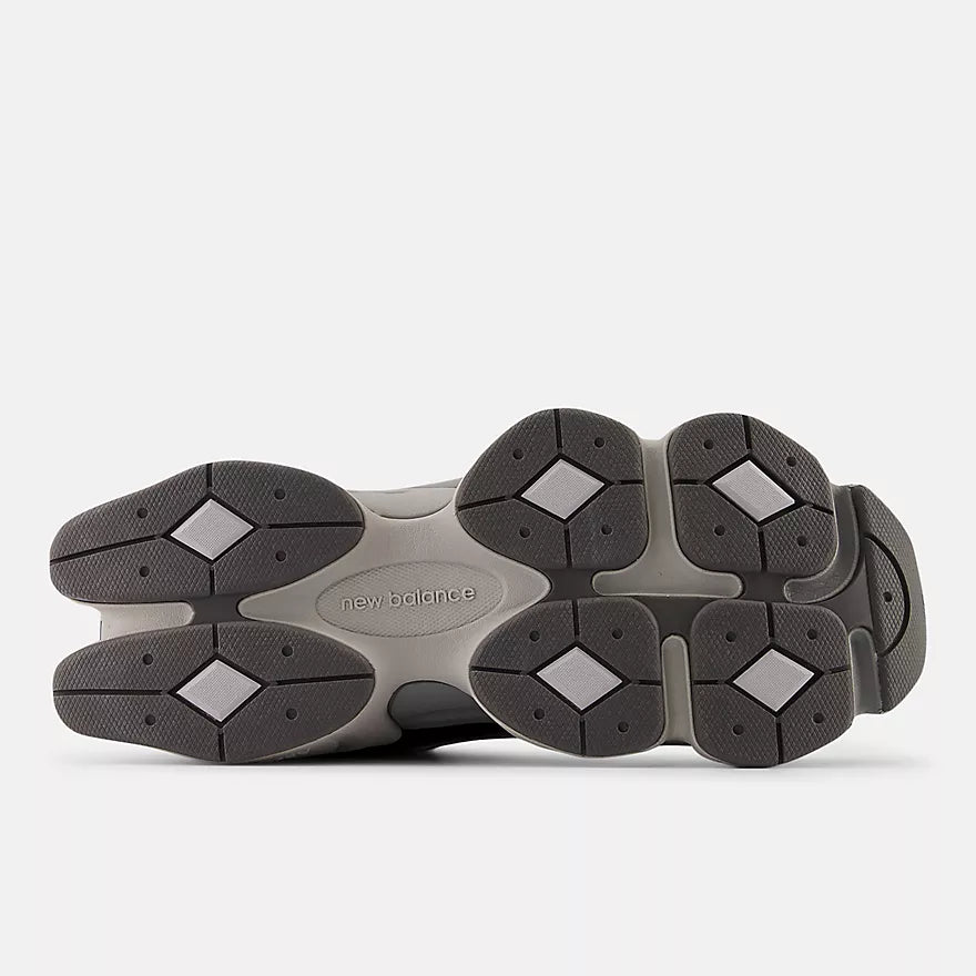 New Balance 9060 Black Castlerock