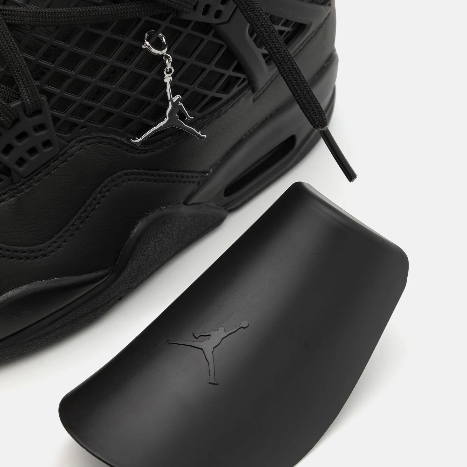 Jordan 4 Net Black