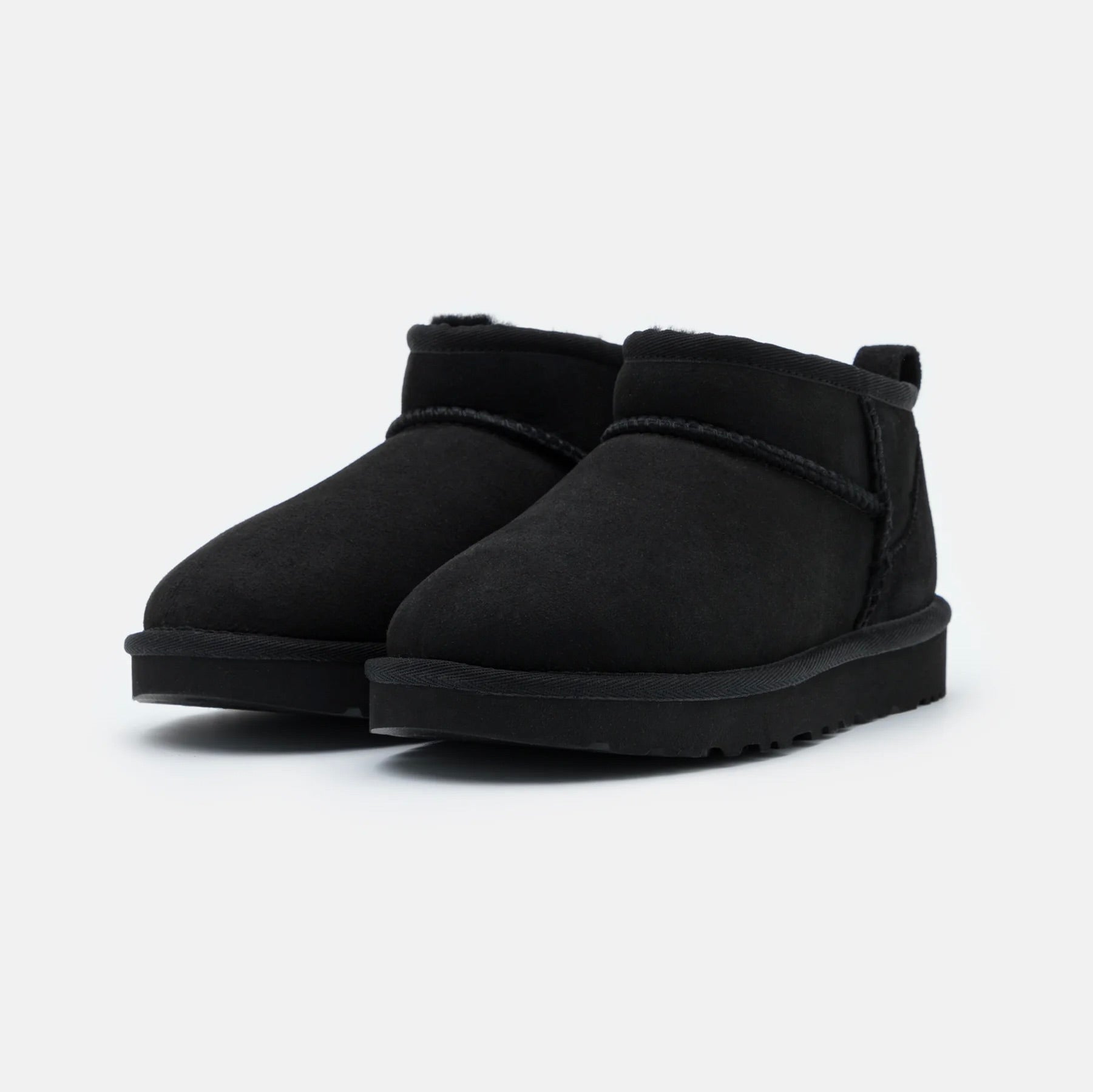 UGG Classic Ultra Mini Boot Black
