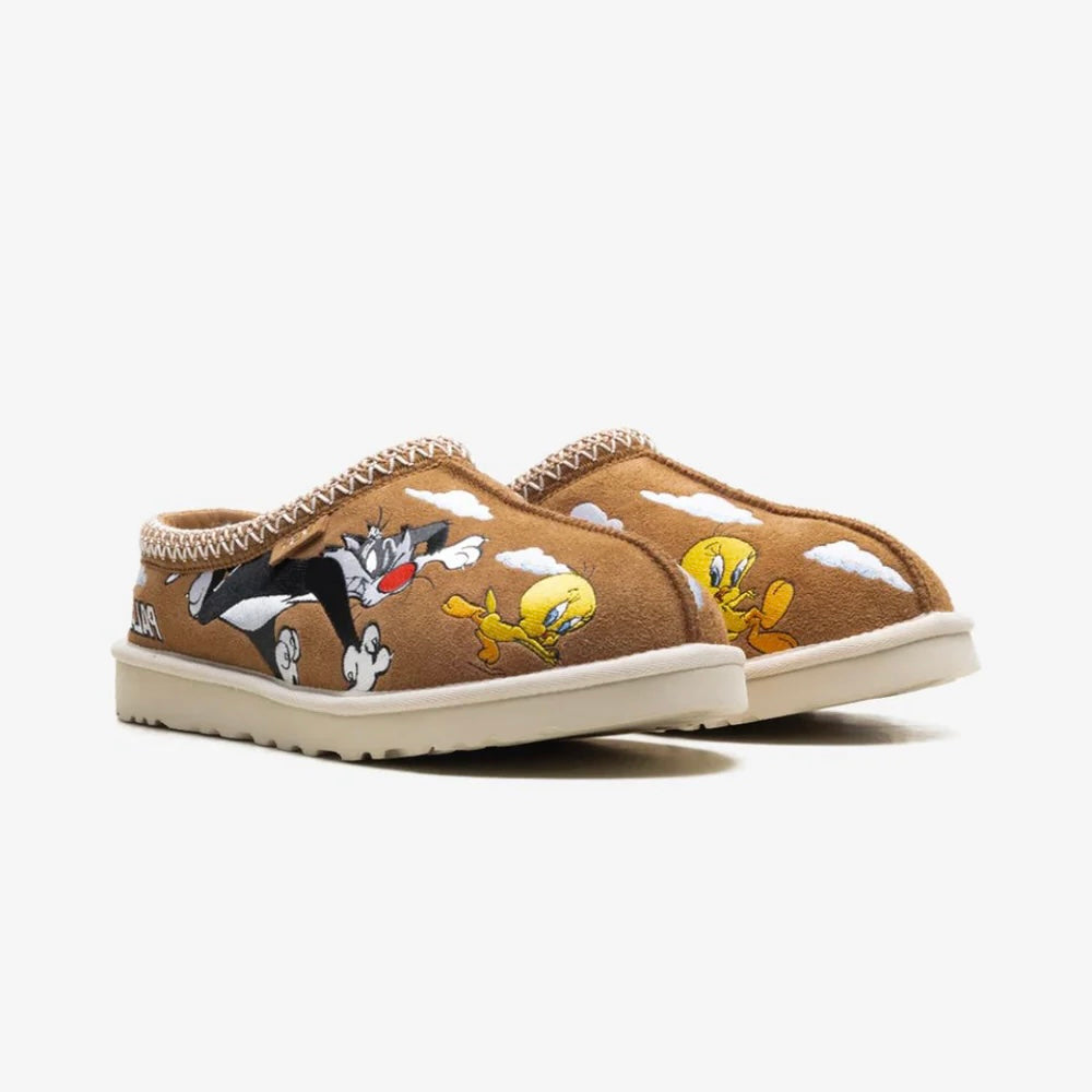 UGG Tasman Slipper Palace x Looney Tunes Chestnut