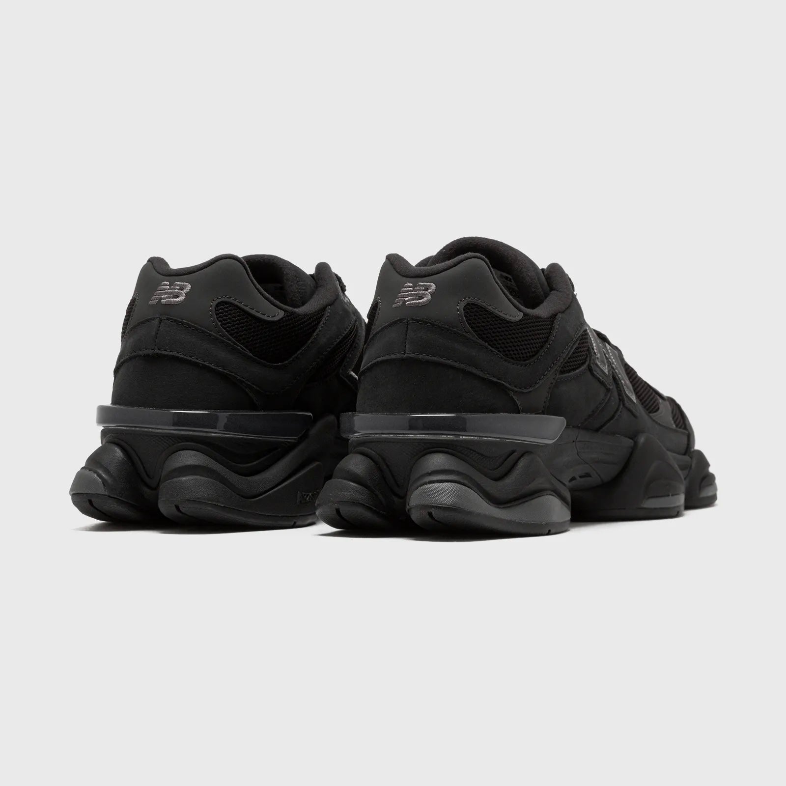 New Balance 9060 Triple Black