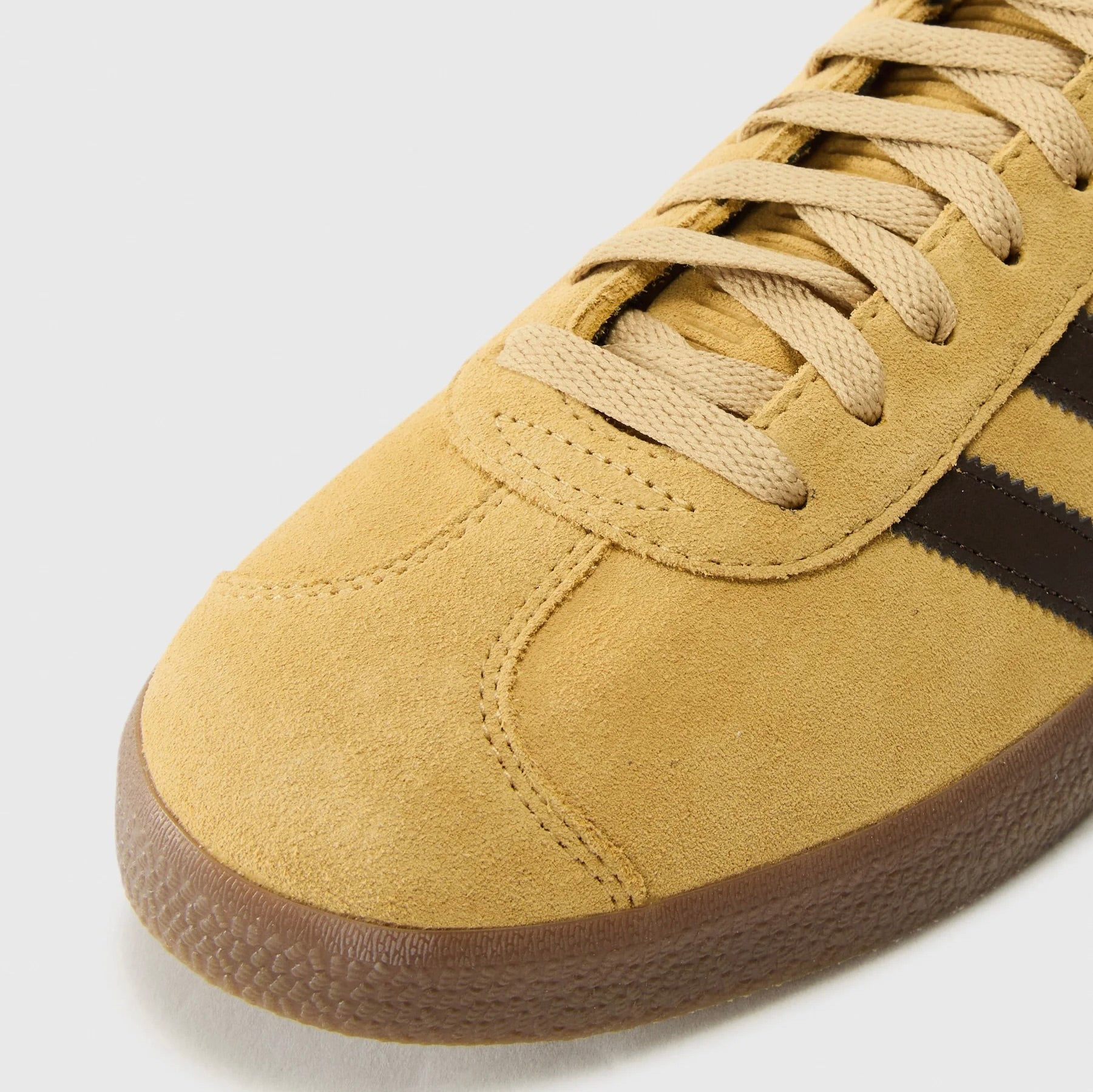 Adidas Gazelle Golden Beige Dark Brown Gold Metallic