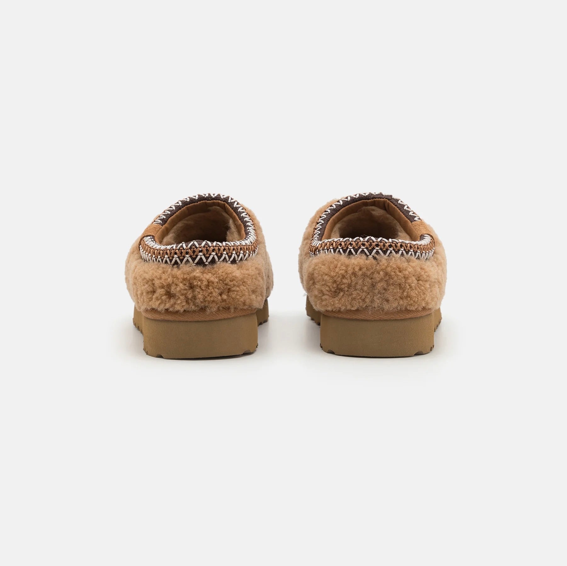 UGG Tasman Maxi Curly Slipper Chestnut