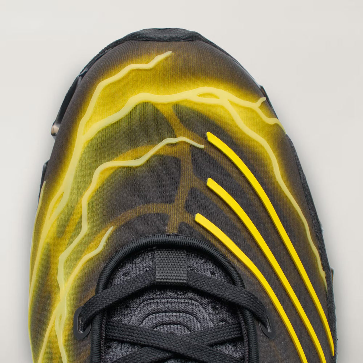 Adidas Megaride F50 Pokémon Pikachu
