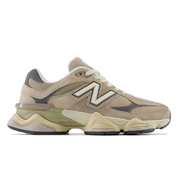 New Balance 9060 Driftwood Castlerock