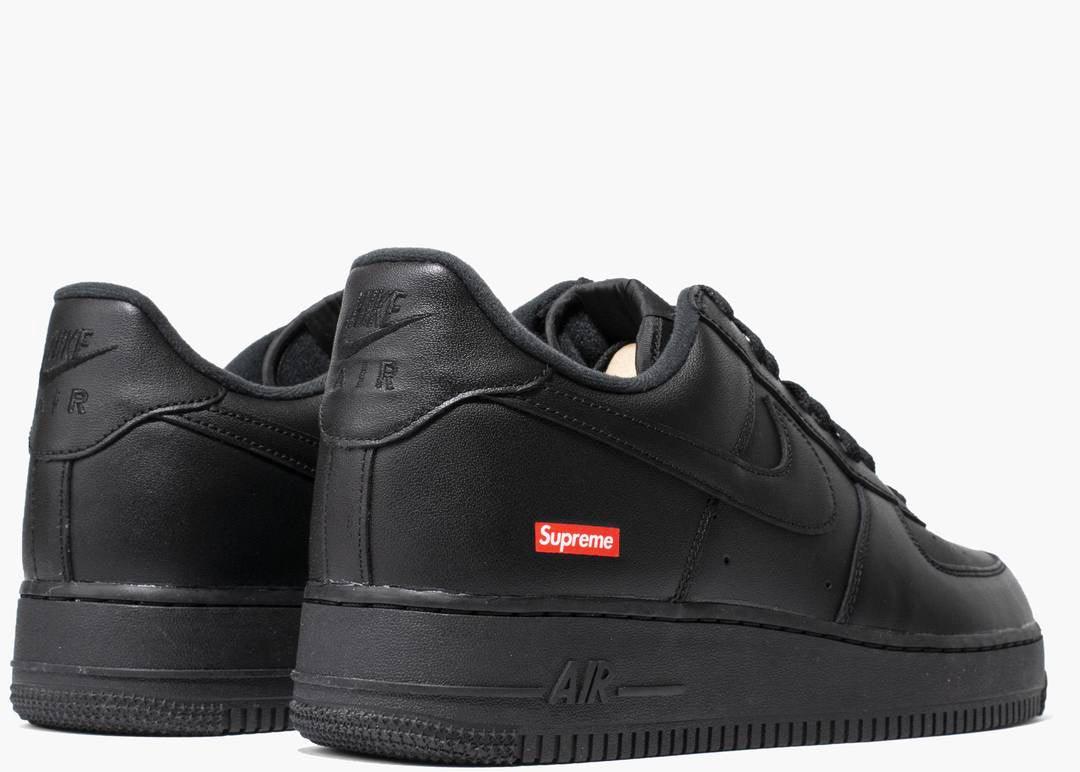 Nike Air Force 1 X Supreme Black - Madonnina Resell