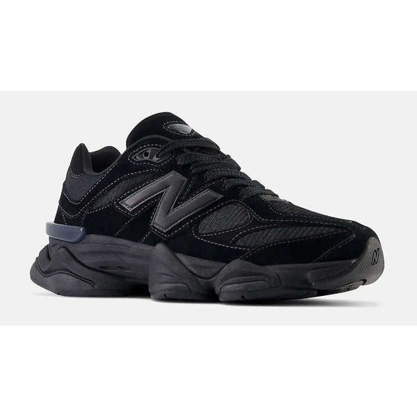 New Balance 9060 Triple Black