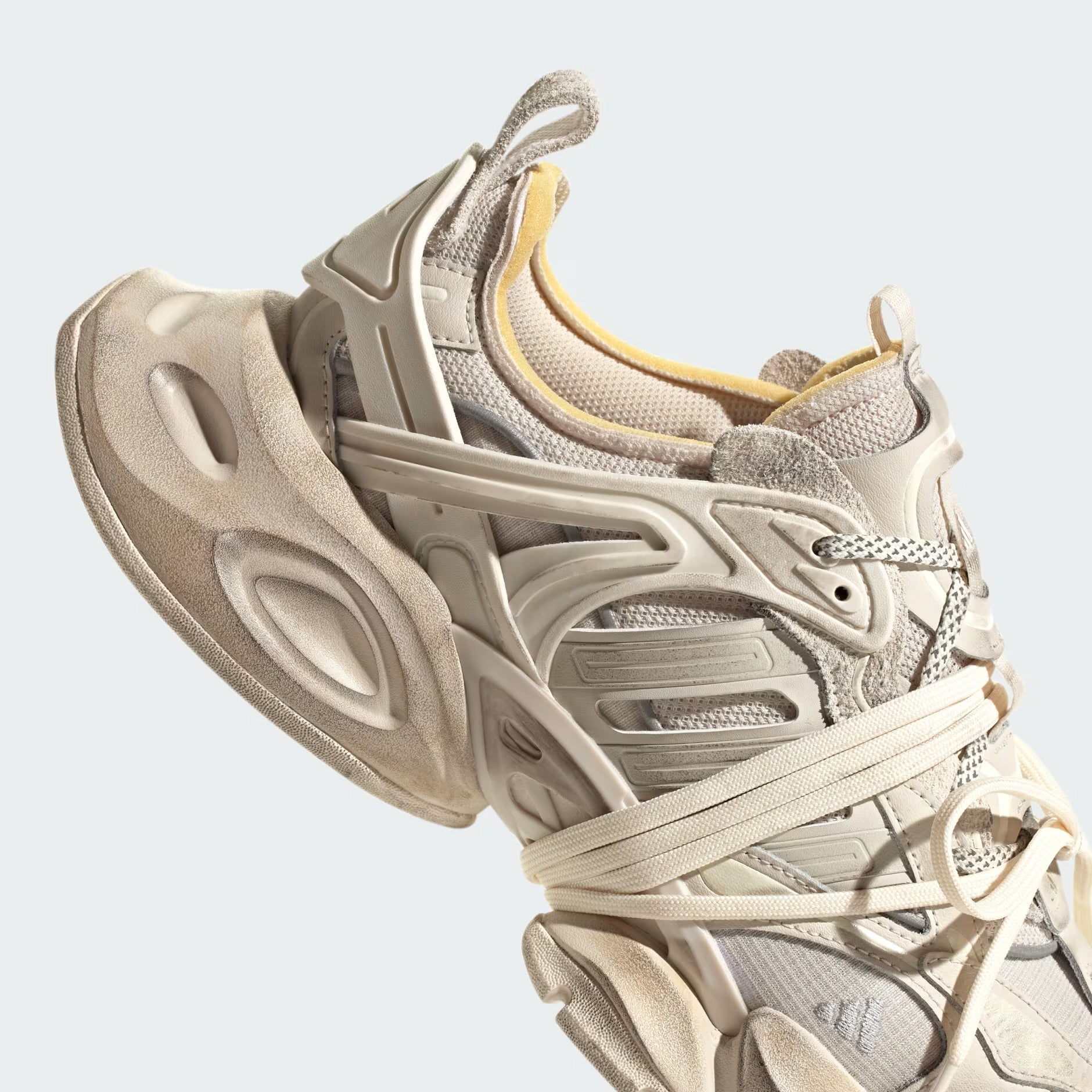 Adidas XLG Runner Deluxe ベージュ25.5cm-未使用級✨スコッチグレイン