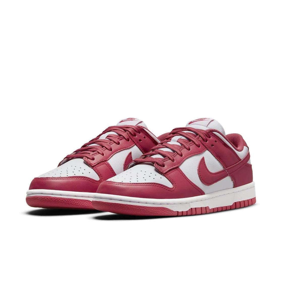 Nike Dunk Low Archeo Pink - Madonnina Resell